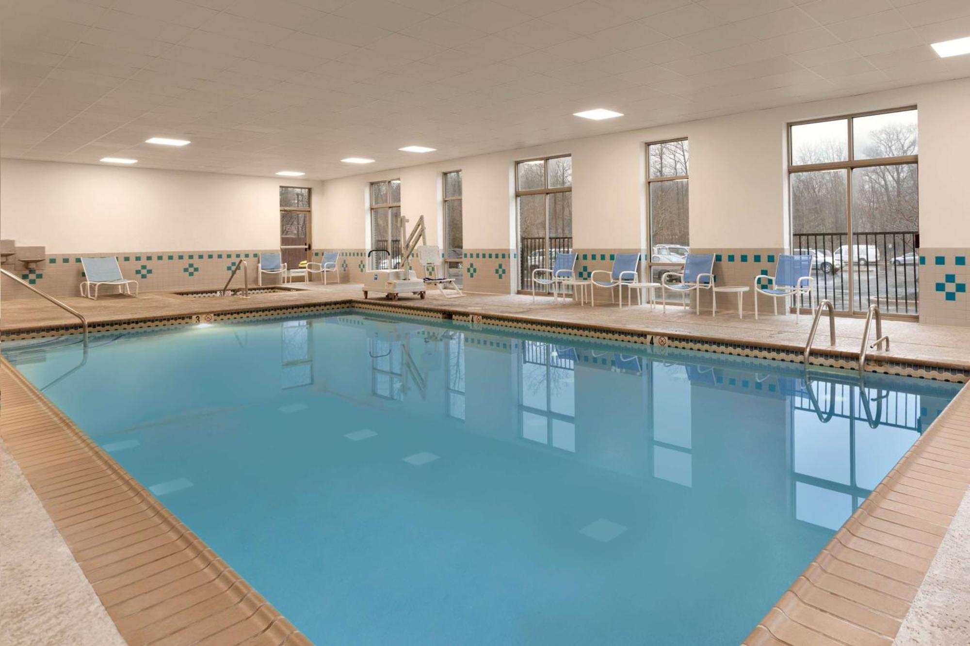 Embassy Suites Newark - Wilmington/South Eksteriør billede