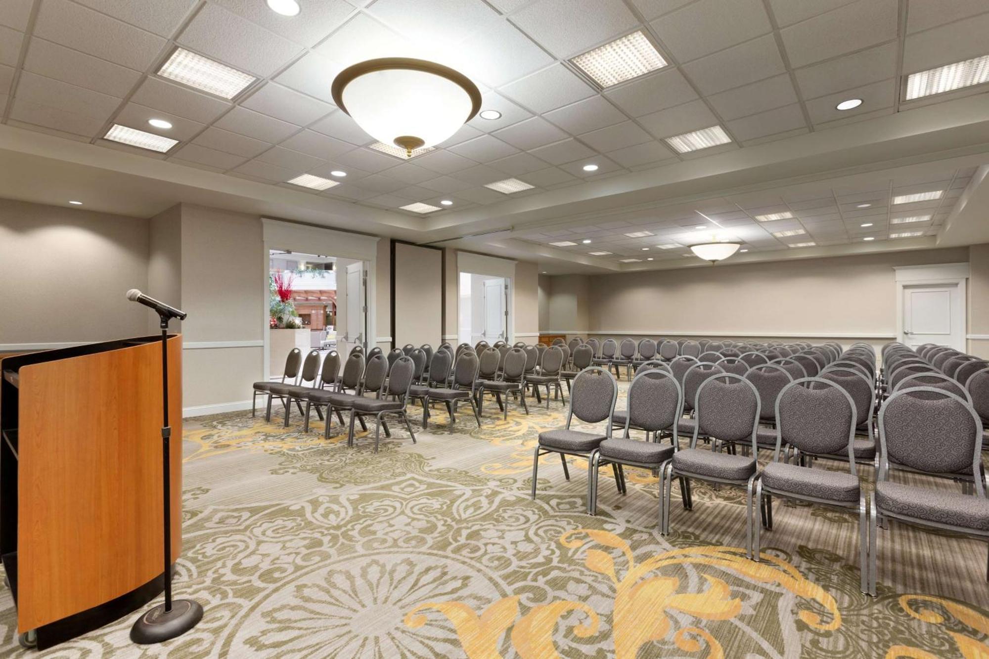 Embassy Suites Newark - Wilmington/South Eksteriør billede