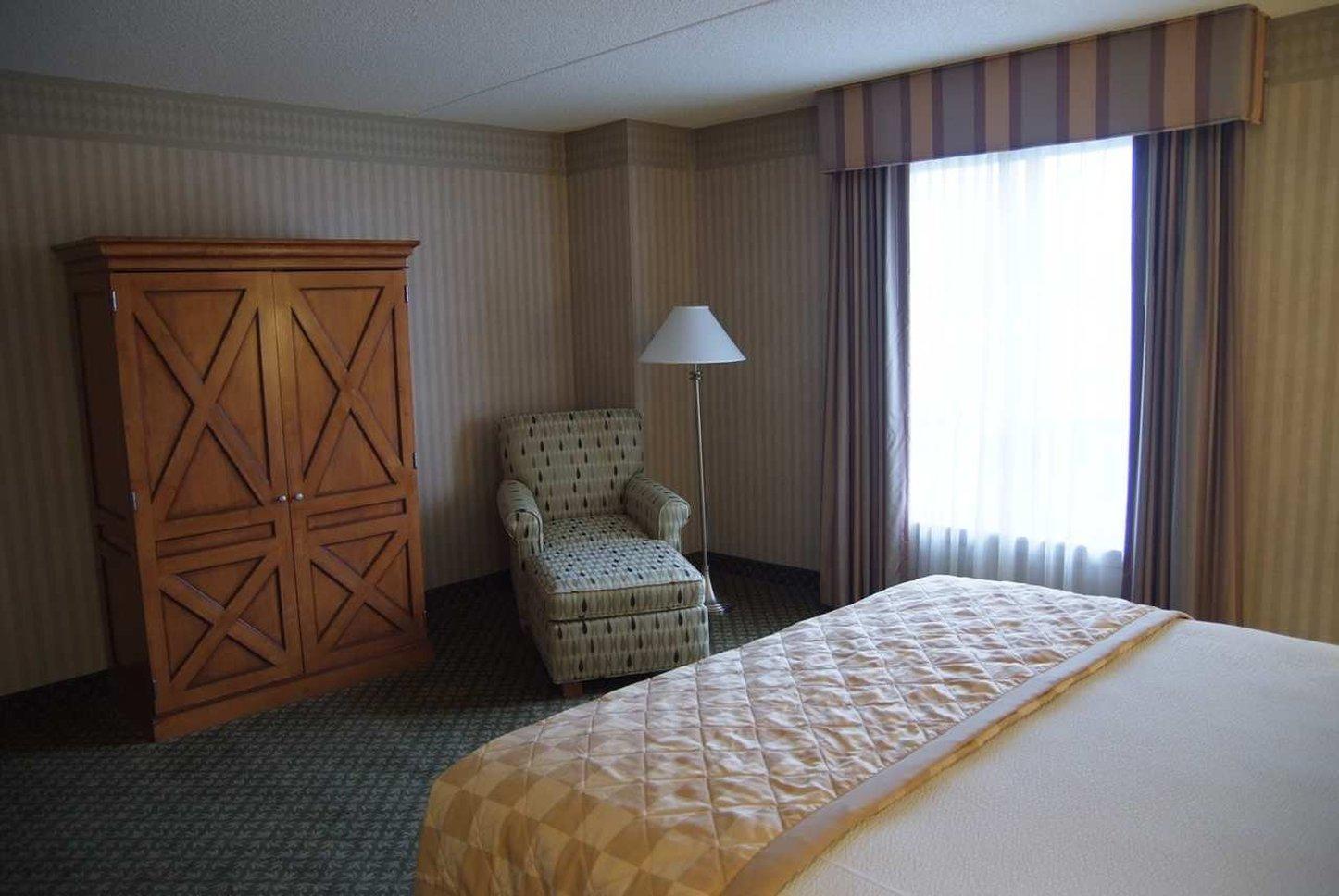 Embassy Suites Newark - Wilmington/South Eksteriør billede