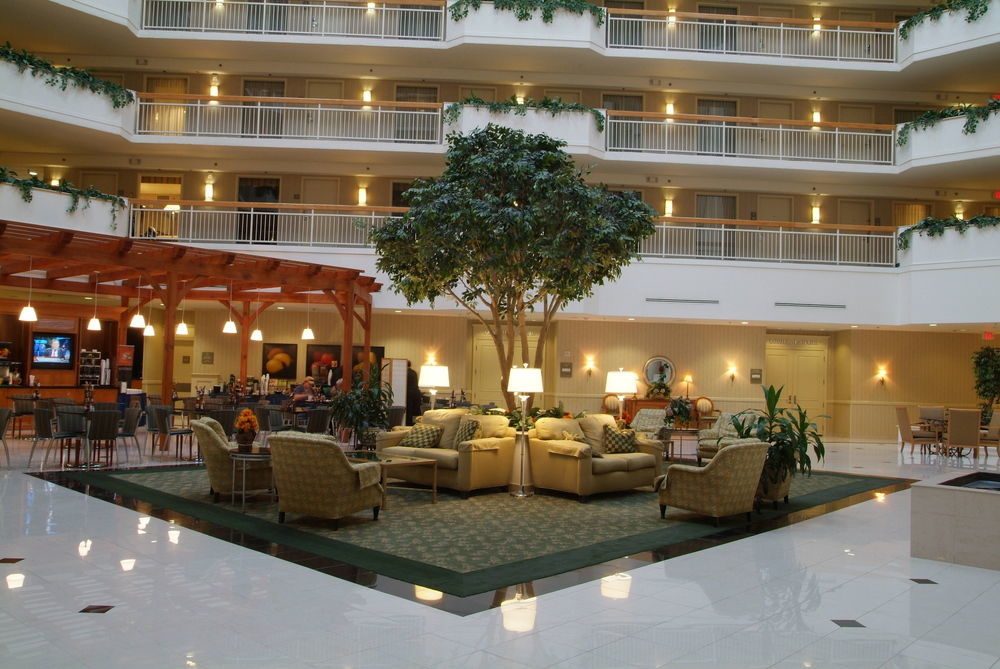 Embassy Suites Newark - Wilmington/South Eksteriør billede
